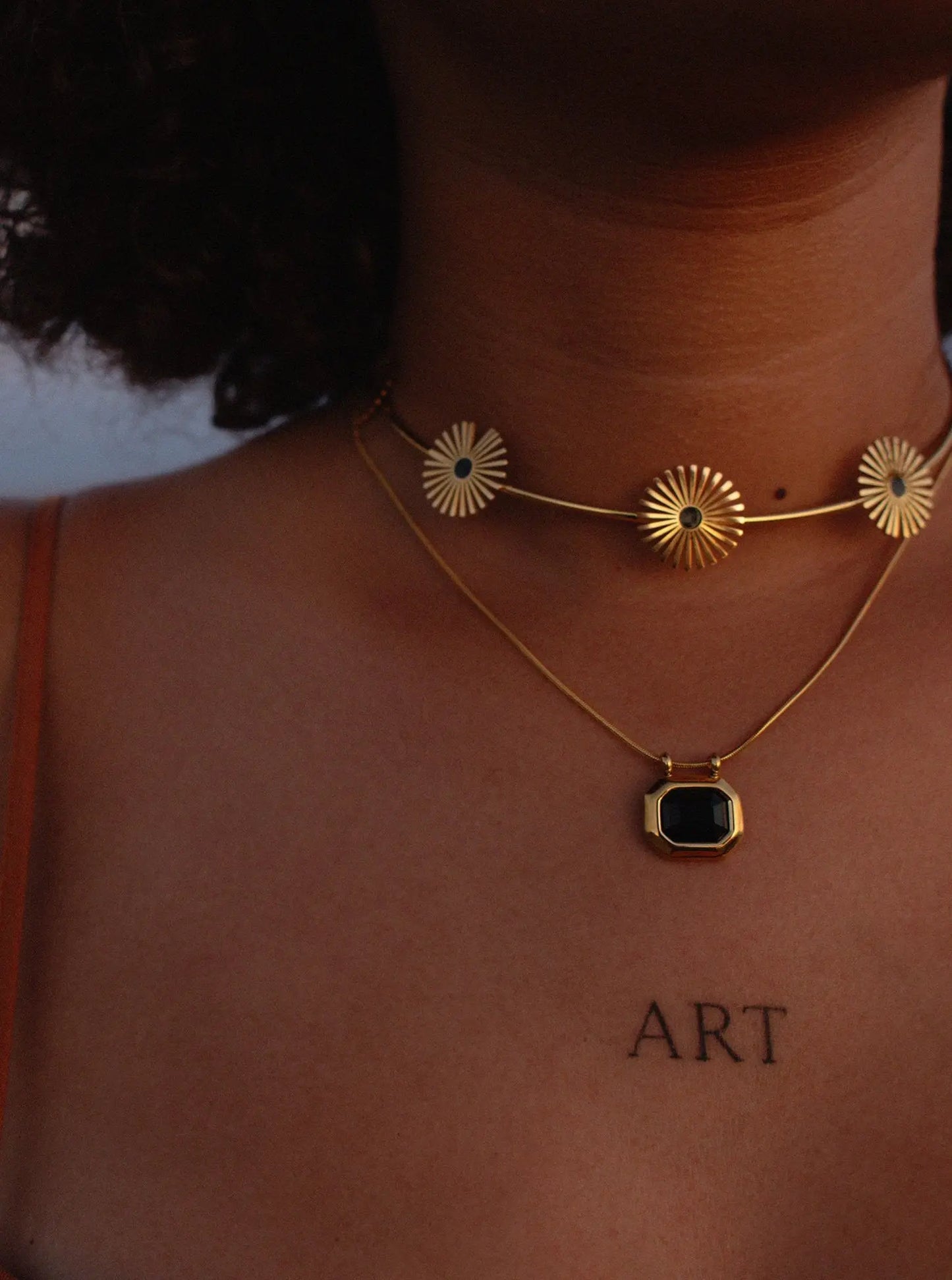 Maya necklace black - 18K gold plated - ginginjewels
