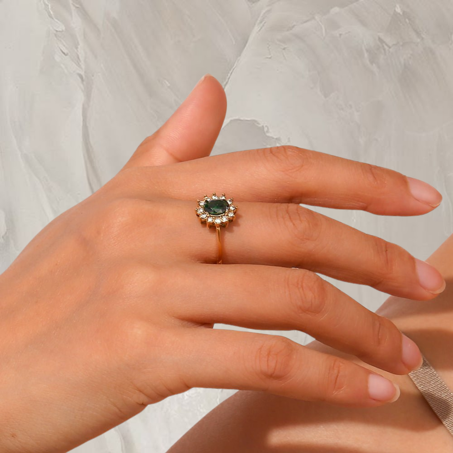 Gina Ring